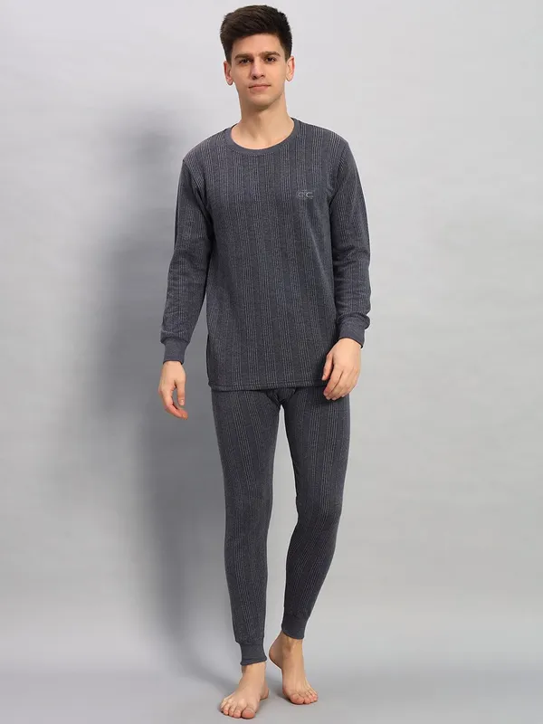 Black_Premium_Cotton_Blend_Full_Sleeve_Round_Neck_Regular_Fit_T-Shirt_For_Men