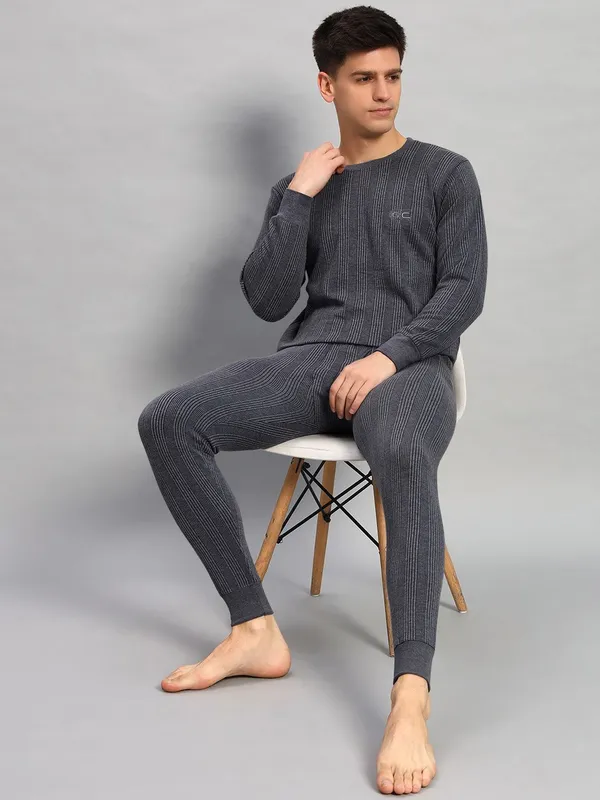 Black_Premium_Cotton_Blend_Full_Sleeve_Round_Neck_Regular_Fit_T-Shirt_For_Men