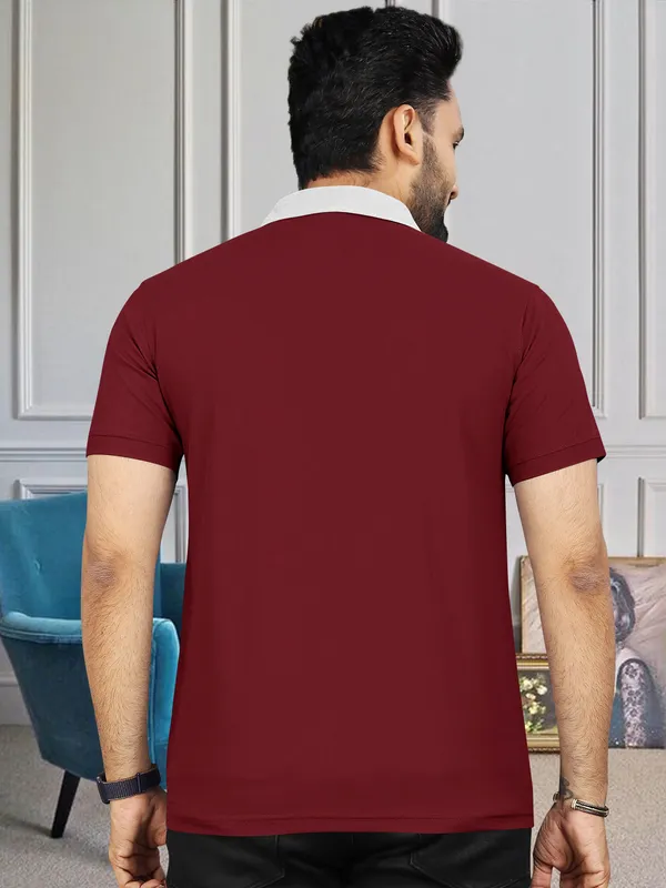 Maroon_&_Lavender_Premium_Cotton_Blend_Half_Sleeve_Polo_Neck_Regular_Fit_T-Shirt_For_Men_(Pack_Of_2)