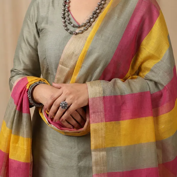 Pista_Banarasi_Cotton_Unstitch_Suit_For_Women