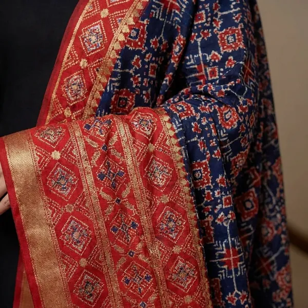 Magenta_Black_Banarasi_Silk_Unstitch_Suit_For_Women