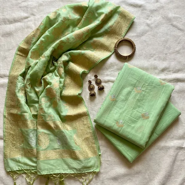 Pista_Chinya_silk_Unstitch_Suit_For_Women