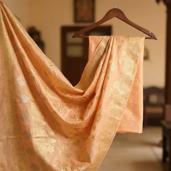 White_Chinya_silk_Unstitch_Suit_For_Women