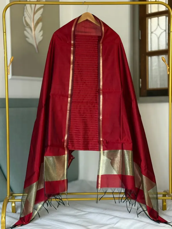 Red_Banarsi_Unstitch_Suit_Zari_Strip_Unstitch_Suit_For_Women