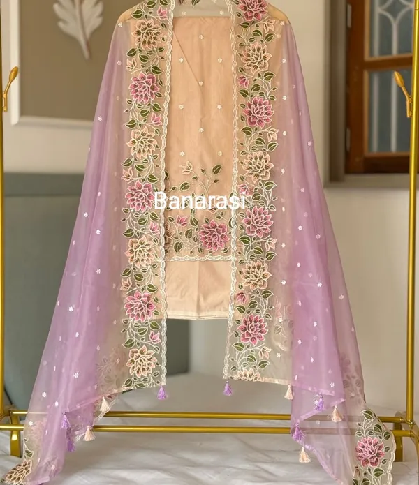 Peach_Banarasi_Unstitch_Suit_Organza_Embroidery_For_Women