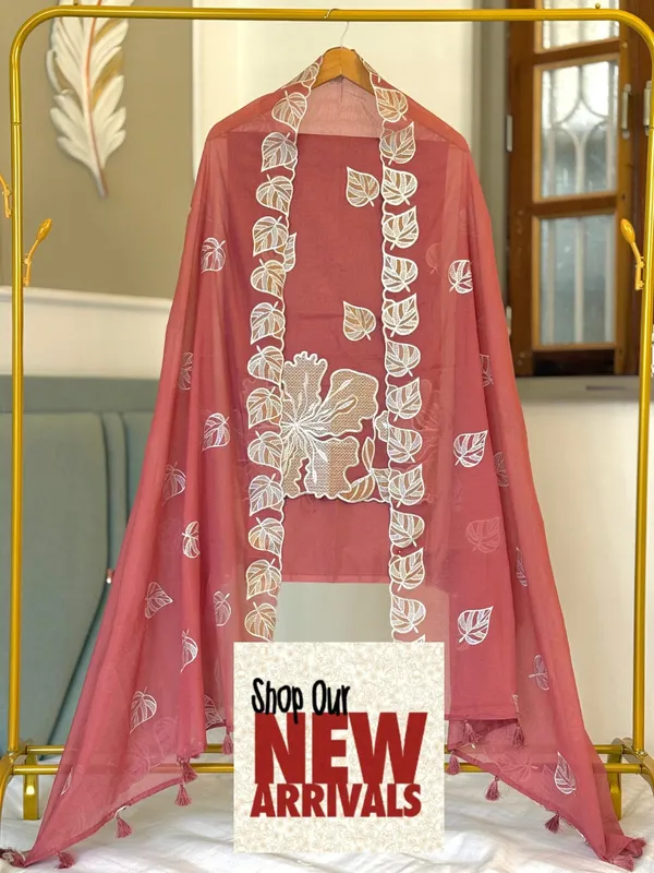 Red_Banarasi_Unstitch_Suit_Malchanderi_Silk_Embroidery_Unstitch_Suit_For_Women