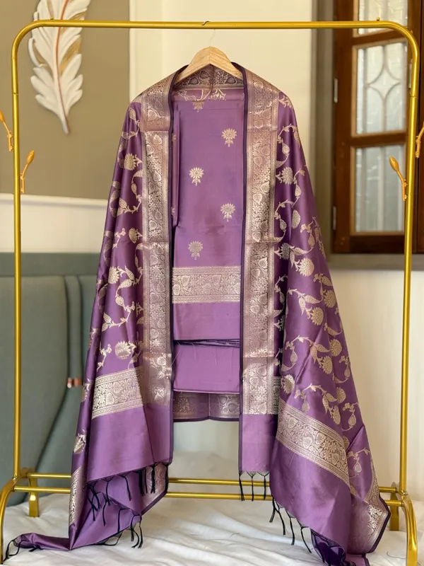 Lavender_Banarasi_Silk_Katan_Zari_Unstitch_Suit_For_Women