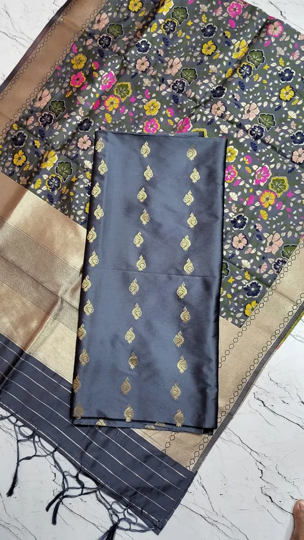 Grey_Banarasi_Unstitch_Suit_Unstich_For_Women