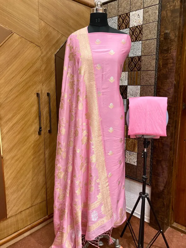 Chinya_silk_suit