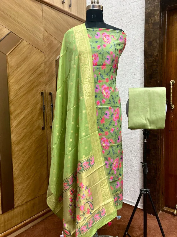 Bottle_Green_Jamdani_Unstitch_Suit_For_Women