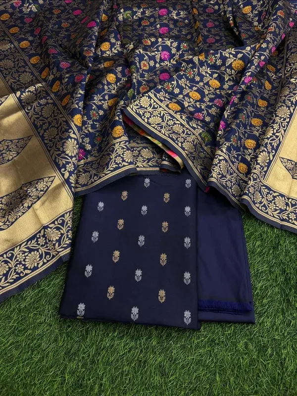 Pushpa_silk_suit