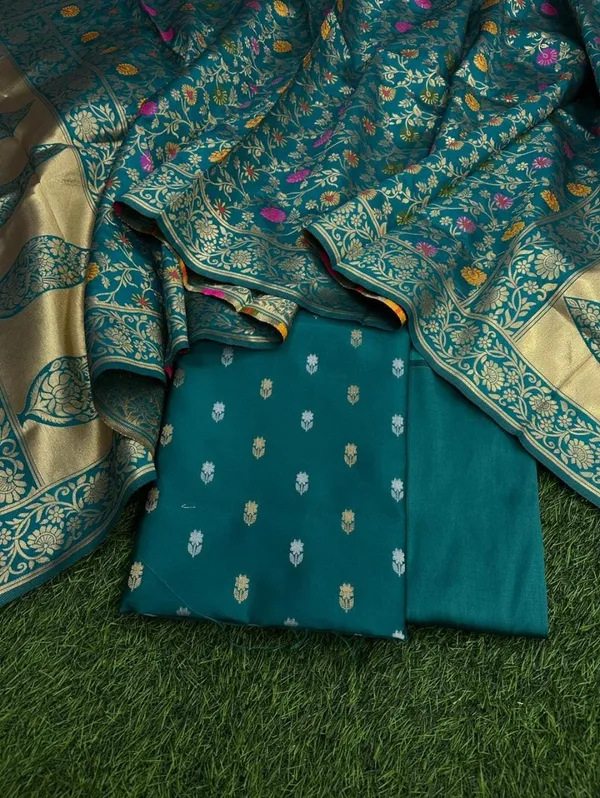 Pushpa_silk_suit