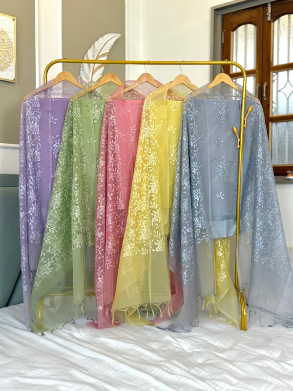 Pista_Organza_Chikan_Embroidry_Unstitch_Suit_For_Women