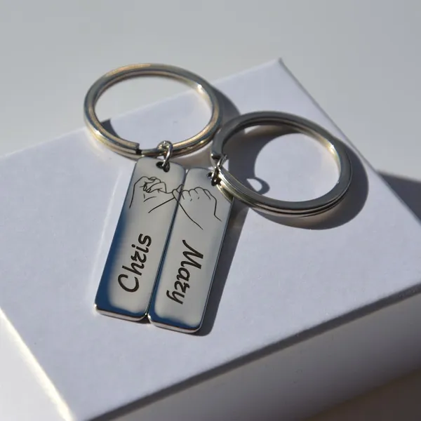 Personalised_Pinky_Promise_Couple_Keychain24K_Gold_Finish_For_Couple