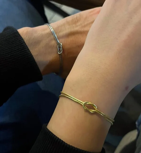 Gold_And_Silver_Eternal_Knot_Couple_Bracelet_A_Symbol_Of_Forever_Love