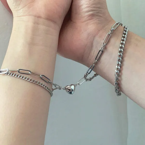 Silver_Magnetic_Heart_Bracelet_For_Couple