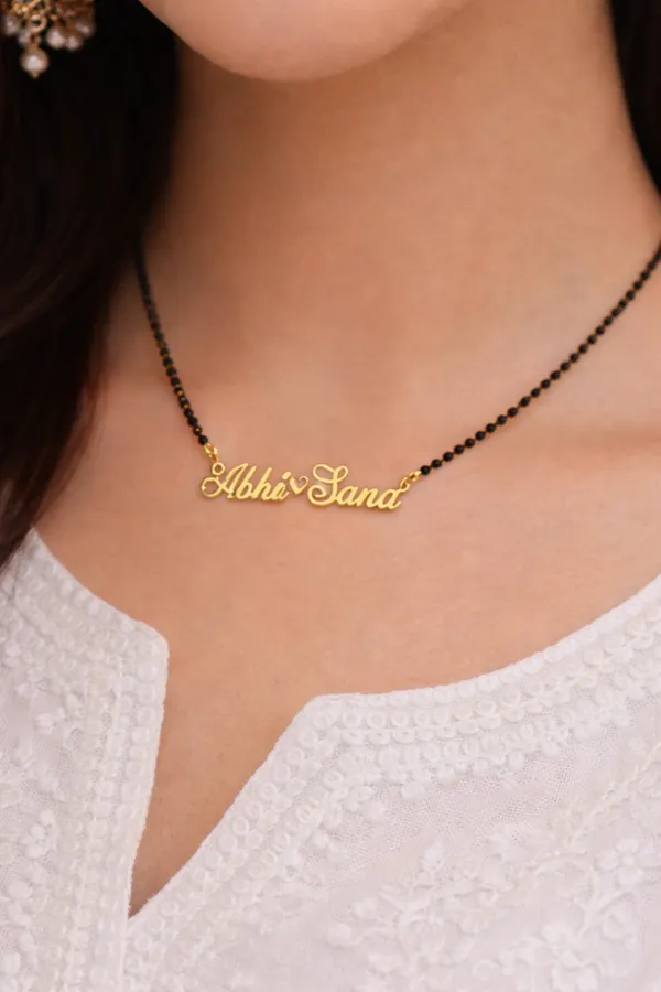 Gold_Personalized_Couple_Name_Mangalsutra_For_Women