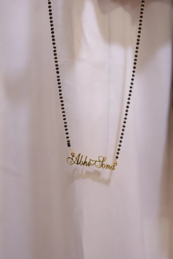 Gold_Personalized_Couple_Name_Mangalsutra_For_Women