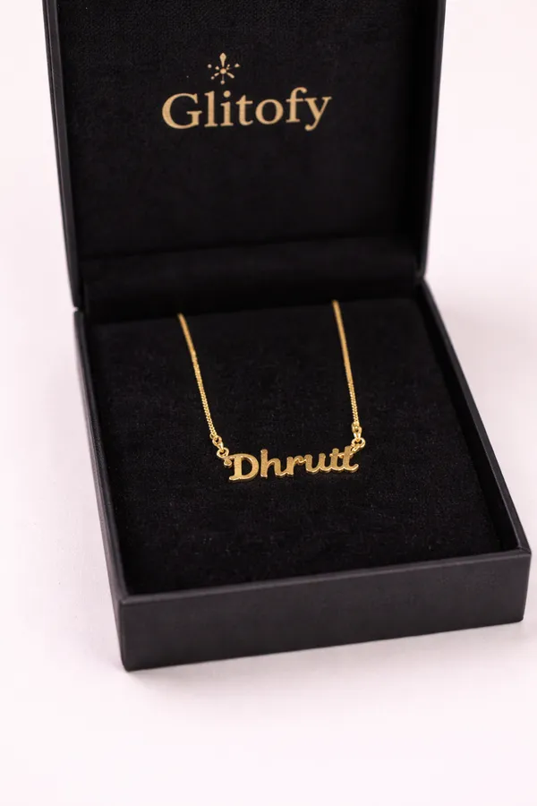 Gold_Personalized_Name_Necklace_For_Women