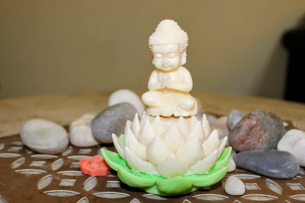 The_Aboli_Angelic_Set_Candle_(_White_Color_)