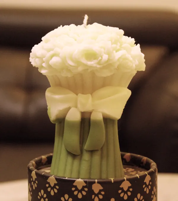 The_Aboli_Crystalline_Soul_Glow_Buddha_Candle_(_White_Color_)