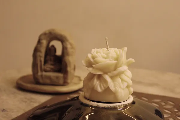 The_Aboli_Etheral_Heart_Candle_(_White_Color_)