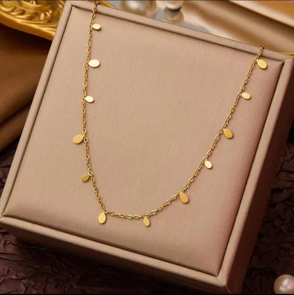 Golden_Petals_Dainty_Multi-Drop_Charm_Necklace_For_Women