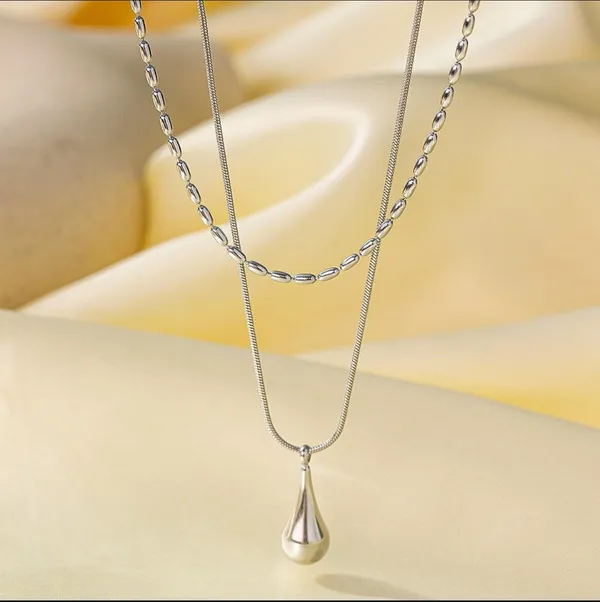 Silver_Liquid_Silver_Minimalist_Layered_Teardrop_Necklace_Set_For_Women