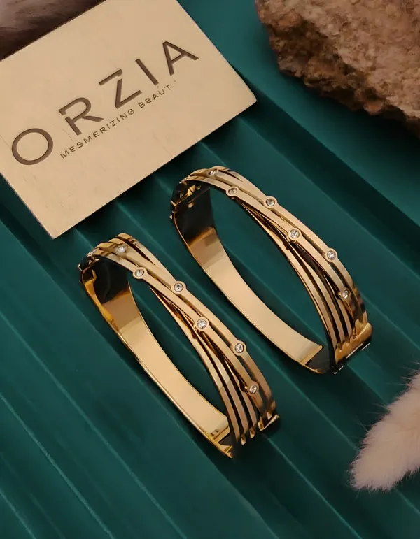 Orzia_Real_18_K_Gold_Plated_Greek_Key_Design_Bangle_Bracelet