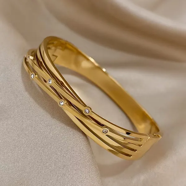 Orzia_Real_18_K_Gold_Plated_Greek_Key_Design_Bangle_Bracelet