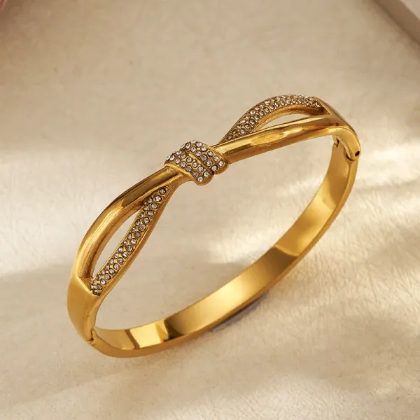 Orzia_Real_18_k_gold_plated__Pavé_Knot_Bangle