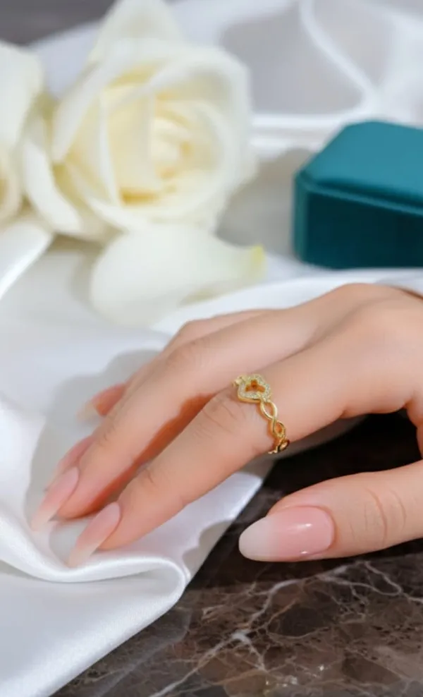 The_"Eternal_Devotion"_PavÃƒÂ©_Heart_Chain_Ring