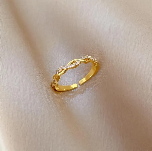 Twisted_Eternity_Open_Ring