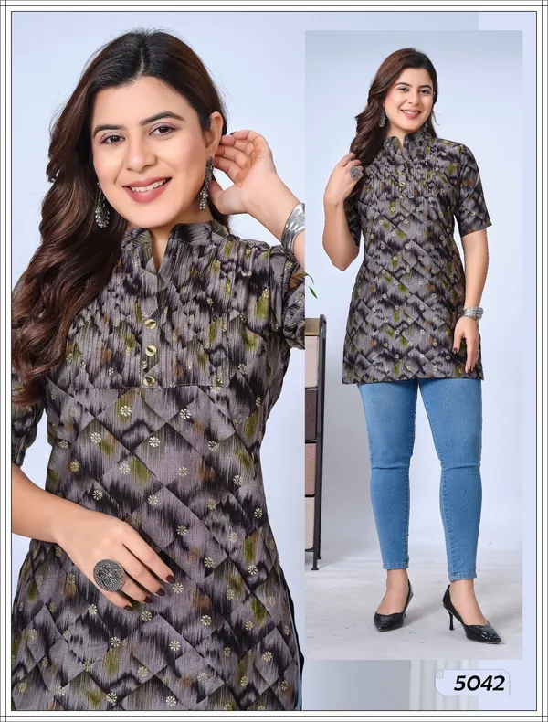 Grey_Short_Straight_Top_Collared_Neck_Pintex_Pattern_Tunics_For_Girls