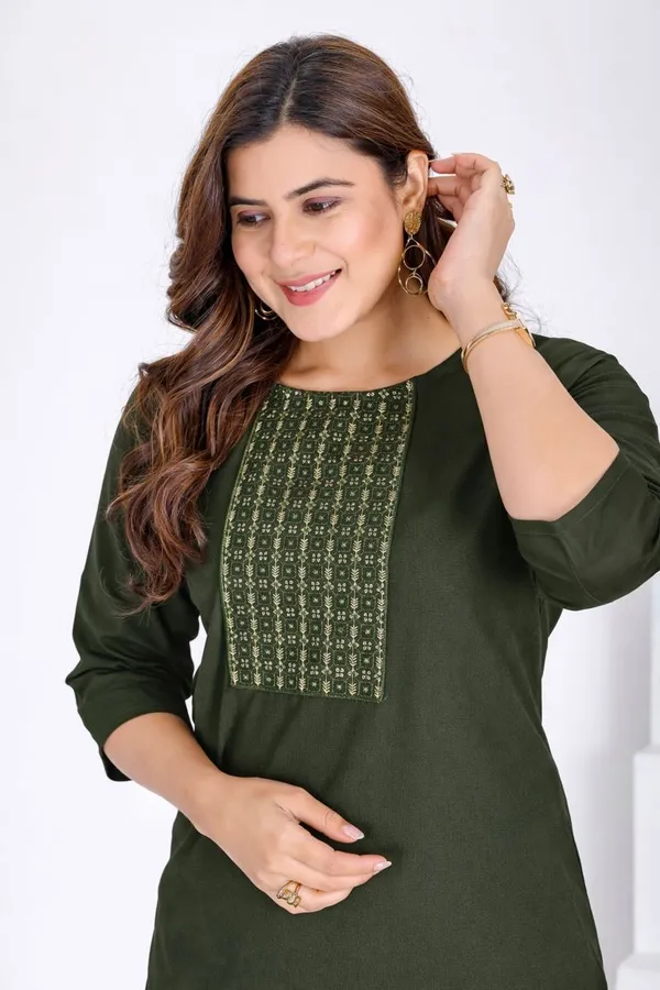 Mehndi_Premium_Embossed_Dobby__Heavy_Rayon_Pretty_Vibes_Pocket_With__Kurta_For_Women