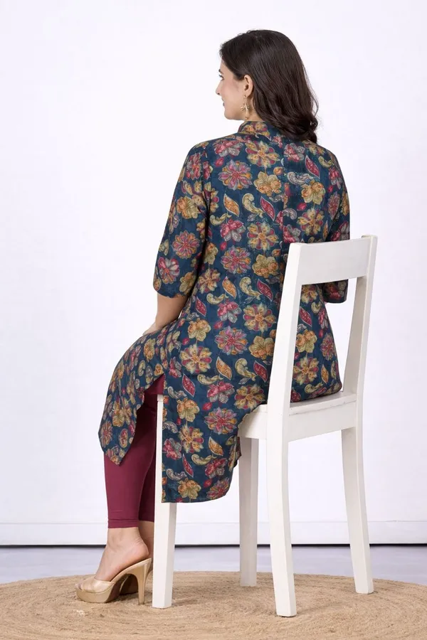 Grey_Premium_Heavy_Muslin_Beautiful_One_Side_Pocket_Straight_Kurta_For_Women