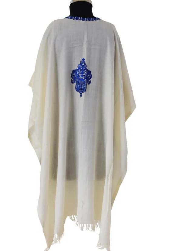 Off_White_Woollen_Shrugs_For_Women