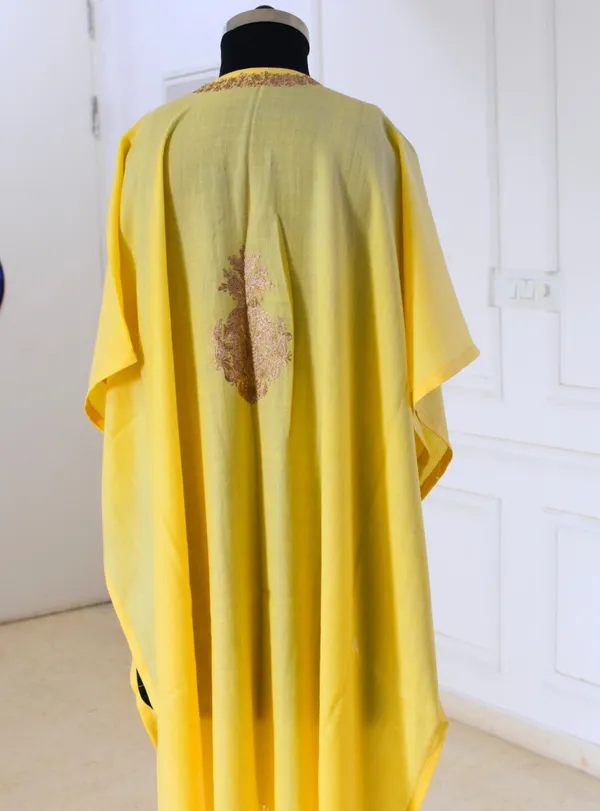 Yellow_Woollen_Shrugs_For_Women