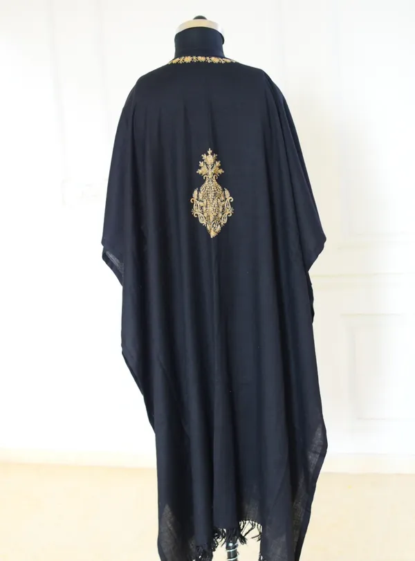 Black_Woollen_Shrugs_For_Women