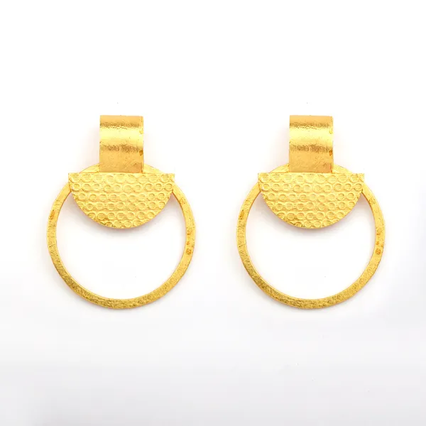 Bold_&_Lightweight_Gold_Drop_Earrings_|_Statement_Earrings