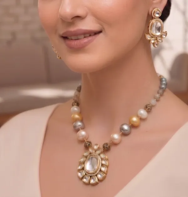 Elegant_Multicolor_Pearl_Mala_Kundan_Pendant_Set_with_Matching_Earrings__|_Elegant_Party_Pendant_Set