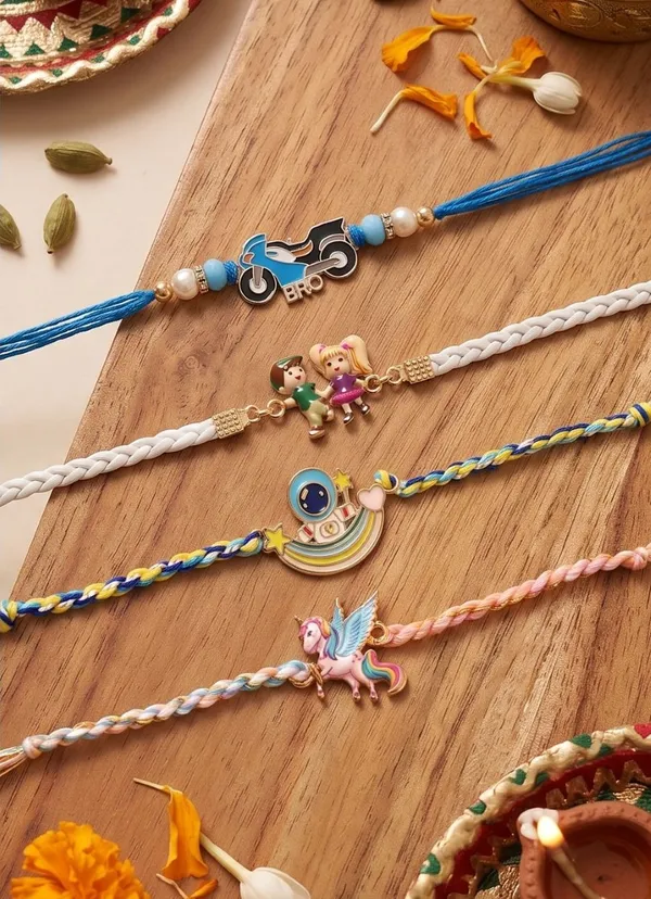 Kids_Rakhi_Combo_Set_–for_Two_Brothers_and__Two_Sisters