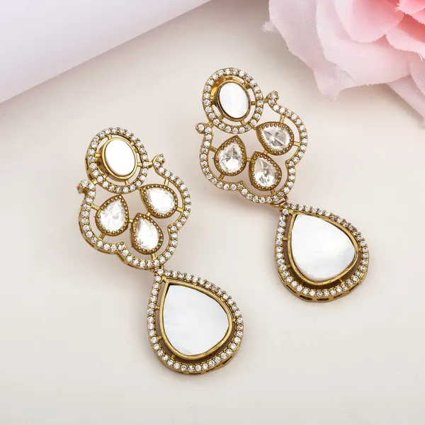 Artisan-Crafted_Monalisa_Gem_&_MOP_Dangle_Earrings_|_Party_Charm_