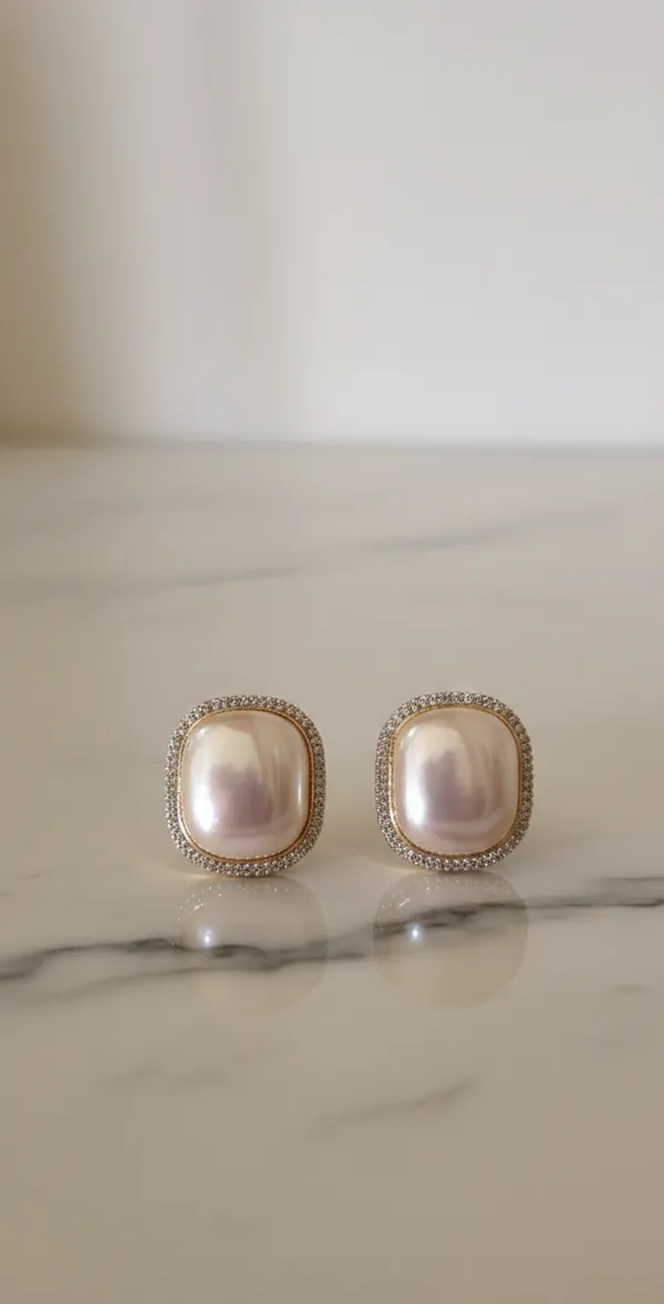 Pearls_Studs_|_Classic_White_Pearl_Earrings