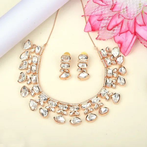 Radiant_Rose_Gold_Polki_Necklace_Set_–_Glamorous_Statement_Jewellery