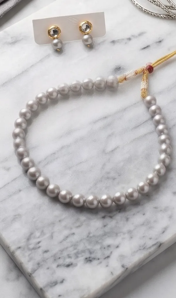Moonlit_Silver_Grey_Pearl_Single_Line_Mala_|_Timeless_Necklace