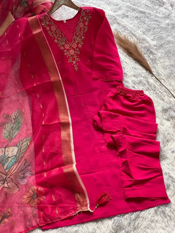 Pink_Cotton_Kurta_Set_For_Women