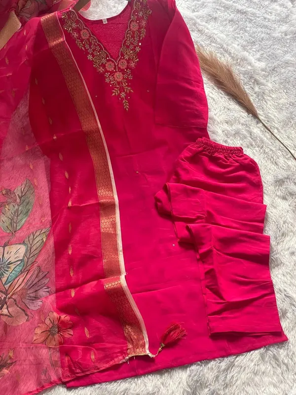 Pink_Cotton_Kurta_Set_For_Women