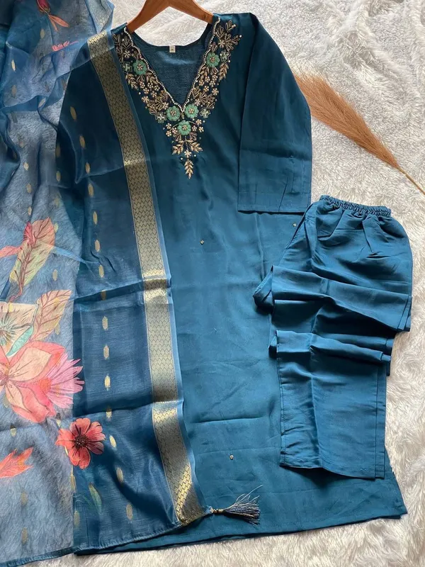 Navy_Blue_Cotton_Kurta_Set_For_Women