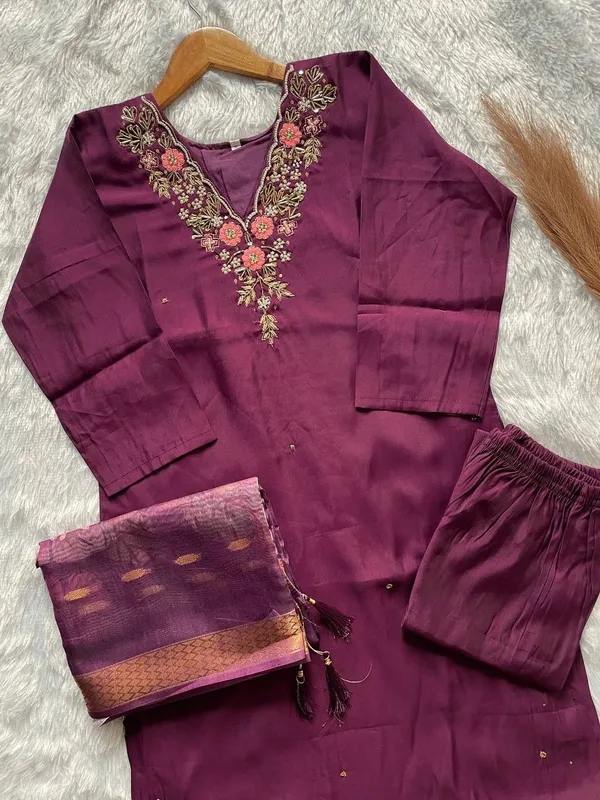 Purple_Cotton_Kurta_Set_For_Women